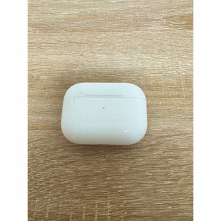 アップル(Apple)のAirPods Pro （第一世代）(ストラップ/イヤホンジャック)