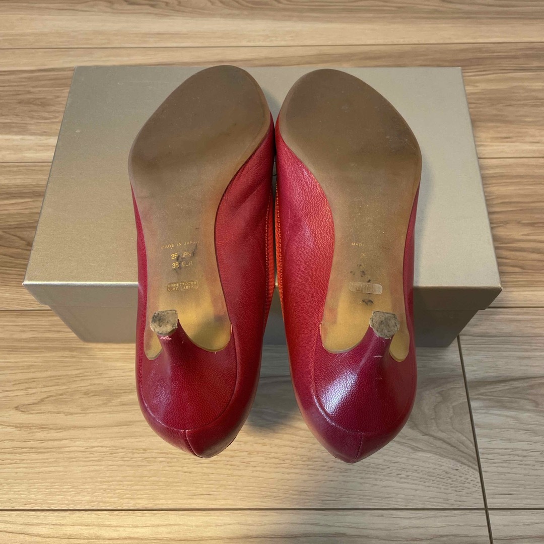 ANTEPRIMA(アンテプリマ)のアンテプリマ　パンプス　レッド　25cm レディースの靴/シューズ(ハイヒール/パンプス)の商品写真