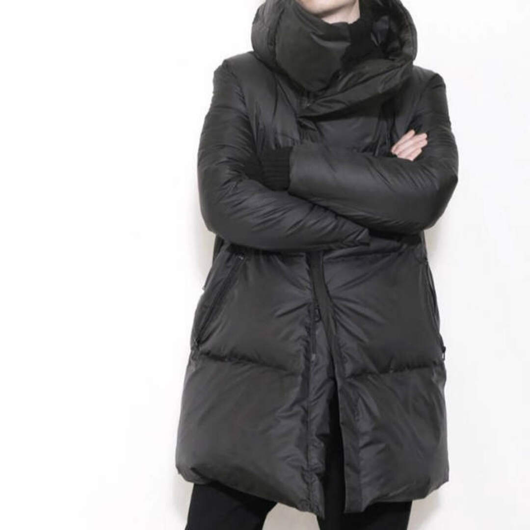 nude:masahiko maruyama(ヌードマサヒコマルヤマ)のnude:masahiko maruyama ヌードマサヒコマルヤマ 日本製 DOWN JACKET 2WAY ハイネックダウンジャケット NU-1253 1(S) BLACK ベスト コート 定価132,000円 アウター【中古】【nude:masahiko maruyama】 メンズのジャケット/アウター(ダウンジャケット)の商品写真