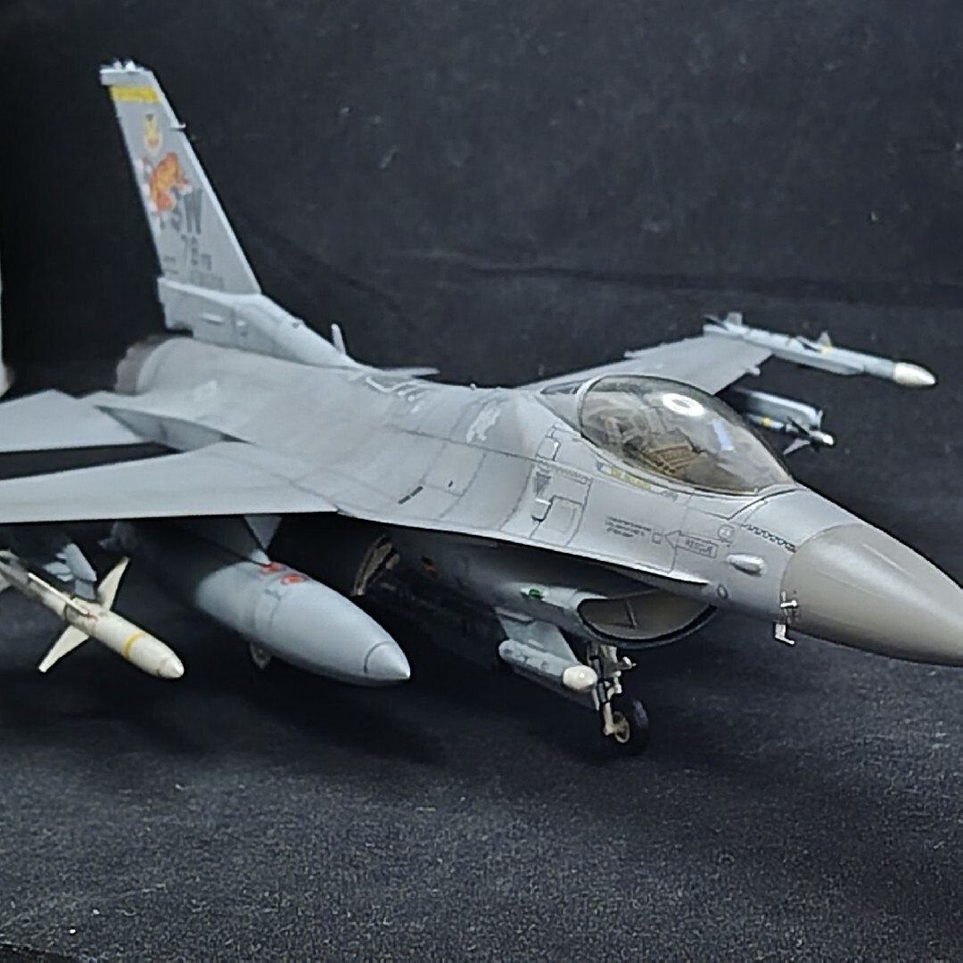 タミヤ　1/48　F-16CJ  タイガーミート参加機