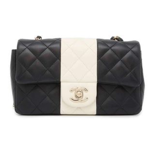 シャネル(CHANEL)のシャネル チェーンショルダーバッグ マトラッセ ココマーク ラムスキン バイカラー CHANEL バッグ 黒 白(ショルダーバッグ)