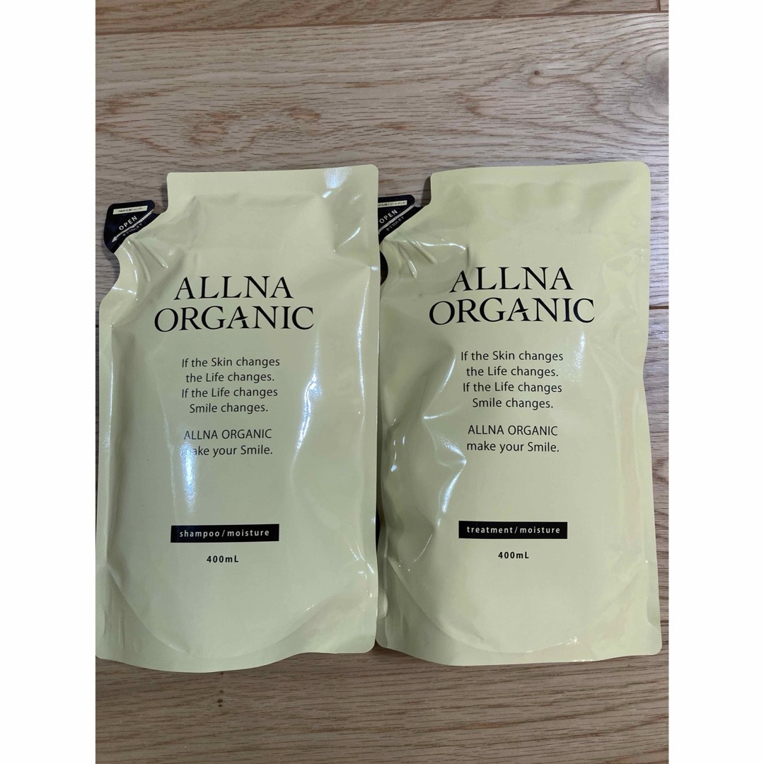 ALLNA ORGANIC(オルナオーガニック)のオルナ オーガニック シャンプー & トリートメント 詰替　モイスチャータイプ コスメ/美容のヘアケア/スタイリング(シャンプー/コンディショナーセット)の商品写真