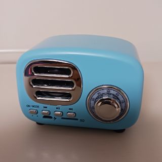 ダイソー(DAISO)のダイソー Bluetoothスピーカー レトロタイプ　ブルー(スピーカー)