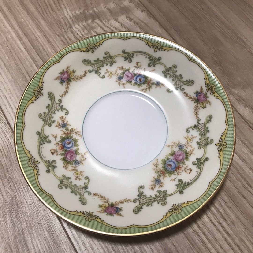 Noritake(ノリタケ)のノリタケ　月桂樹M印　マレーネ　カップ＆ソーサー　2客セット インテリア/住まい/日用品のキッチン/食器(食器)の商品写真