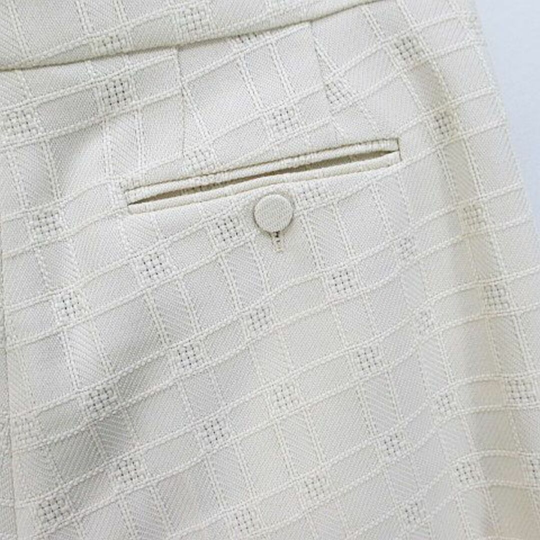 Gucci(グッチ)のGUCCI ショートパンツ 42 白系 アイボリー ジップフライ 綿 レディースのパンツ(ショートパンツ)の商品写真