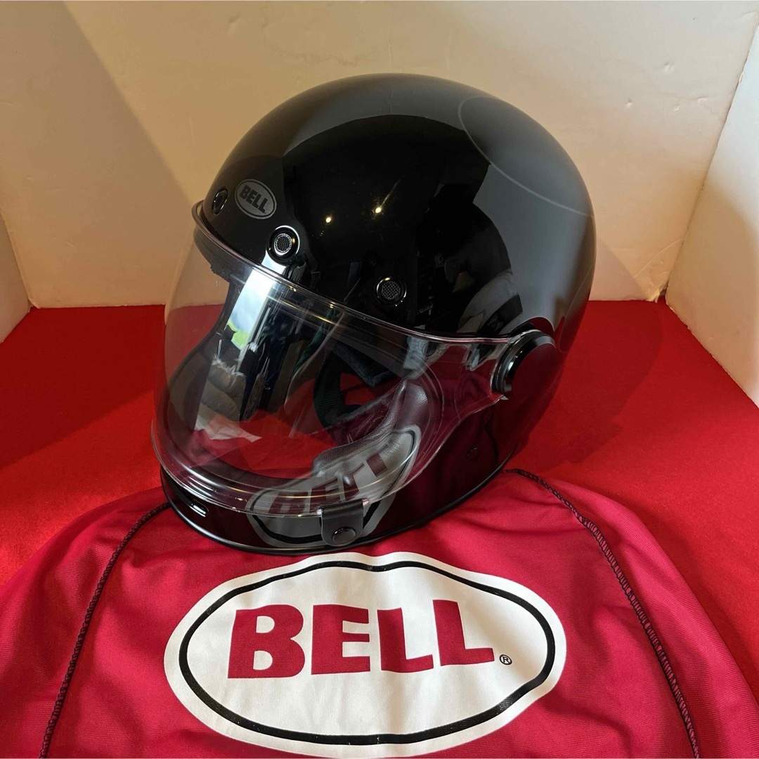 廃盤カラーUS BELL BULLITT ベル ブリット ブラック/XXL 自動車/バイクのバイク(ヘルメット/シールド)の商品写真