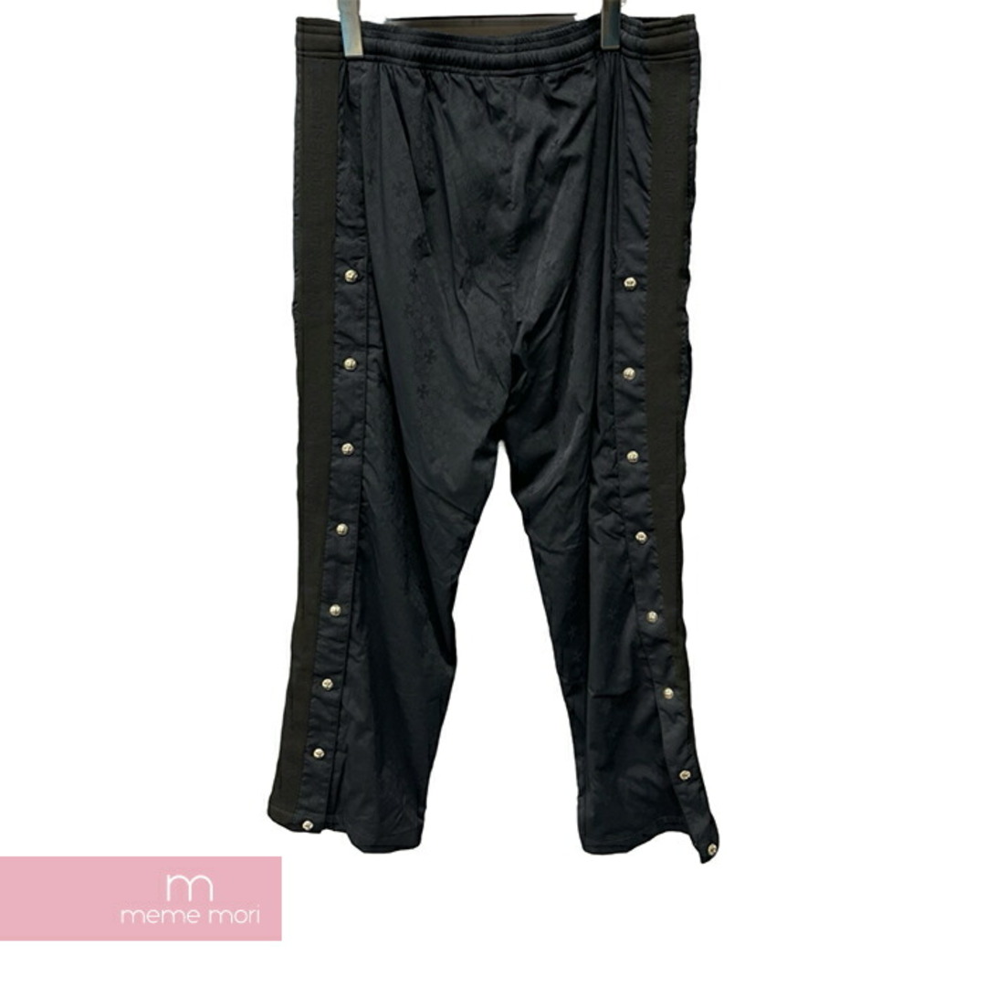 Chrome Hearts(クロムハーツ)のCHROME HEARTS Cemetery Cross Nylon Pants クロムハーツ セメタリークロスナイロンパンツ 総柄 ロゴプリント クロスボール ホースシューロゴ 裏地スウェット生地 ネイビー×ブラック×ホワイト サイズXL【240515】【新古品】【me04】 メンズのスーツ(スラックス/スーツパンツ)の商品写真