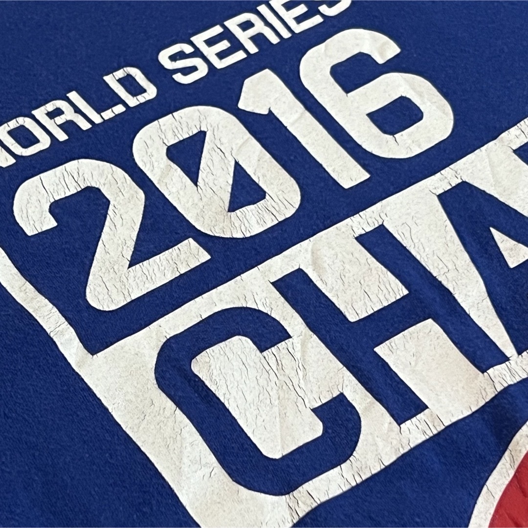 NIKE(ナイキ)のNIKE CHICAGO CUBS 2016 CHAMPS ナイキ Tシャツ メンズのトップス(Tシャツ/カットソー(半袖/袖なし))の商品写真