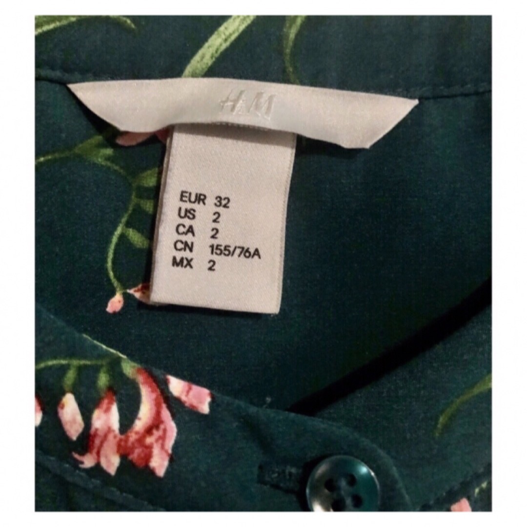 H&M(エイチアンドエム)のH&M 花柄　長袖シャツ　レディース レディースのトップス(シャツ/ブラウス(長袖/七分))の商品写真