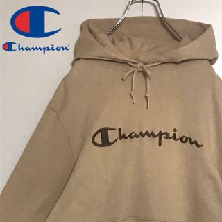 チャンピオン(Champion)の【美品】チャンピオン　刺繍ロゴ入りパーカー　ベージュ　人気L　H750(パーカー)