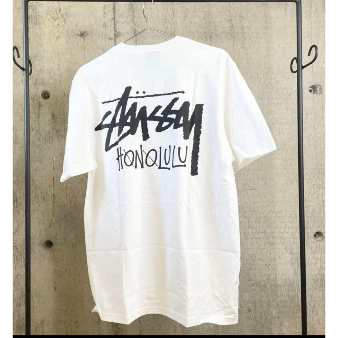 STUSSY(ステューシー)の【限定、早い者勝ち!】STUSSY ホノルル　Mサイズ　Tシャツ メンズのトップス(Tシャツ/カットソー(半袖/袖なし))の商品写真