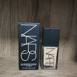 ナーズ(NARS)のNARS ライトリフレクティングファンデーション　＃02174 30ml(ファンデーション)