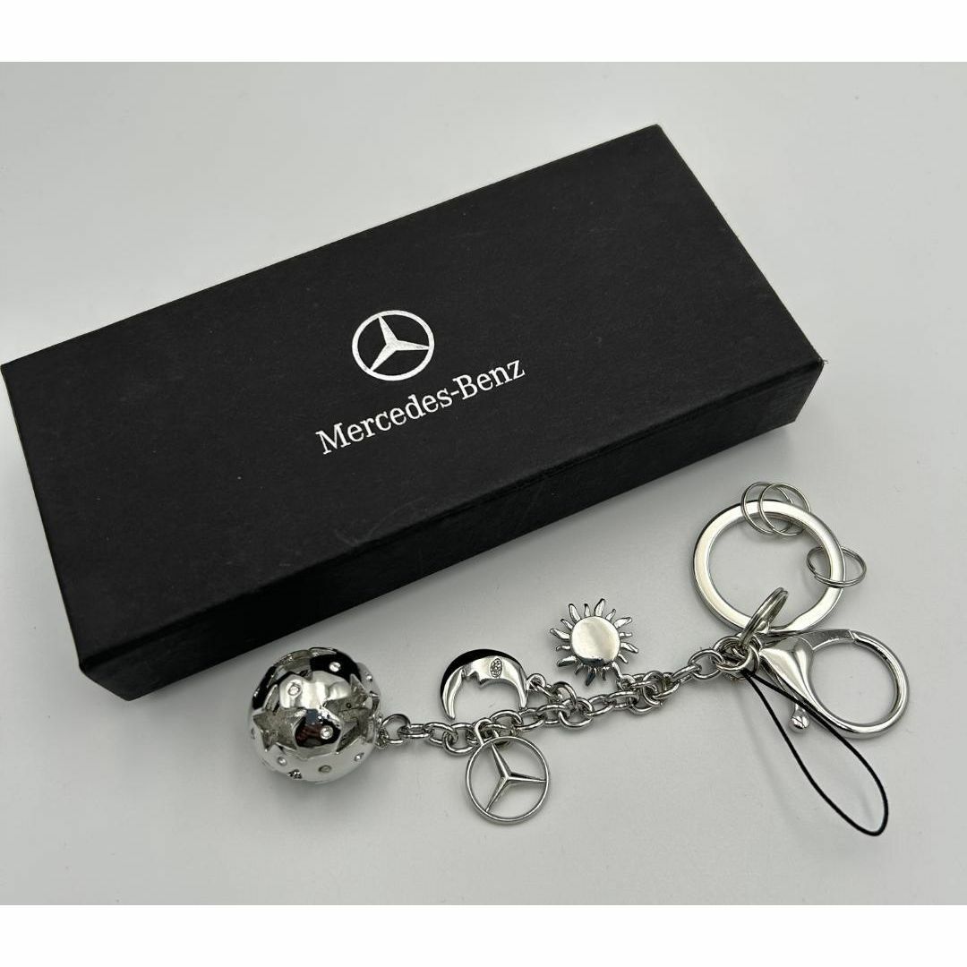 Mercedes-Benz(メルセデスベンツ)の【Mercedes Benz】メルセデスベンツキーホルダー キーリング シルバー 自動車/バイクの自動車(車外アクセサリ)の商品写真