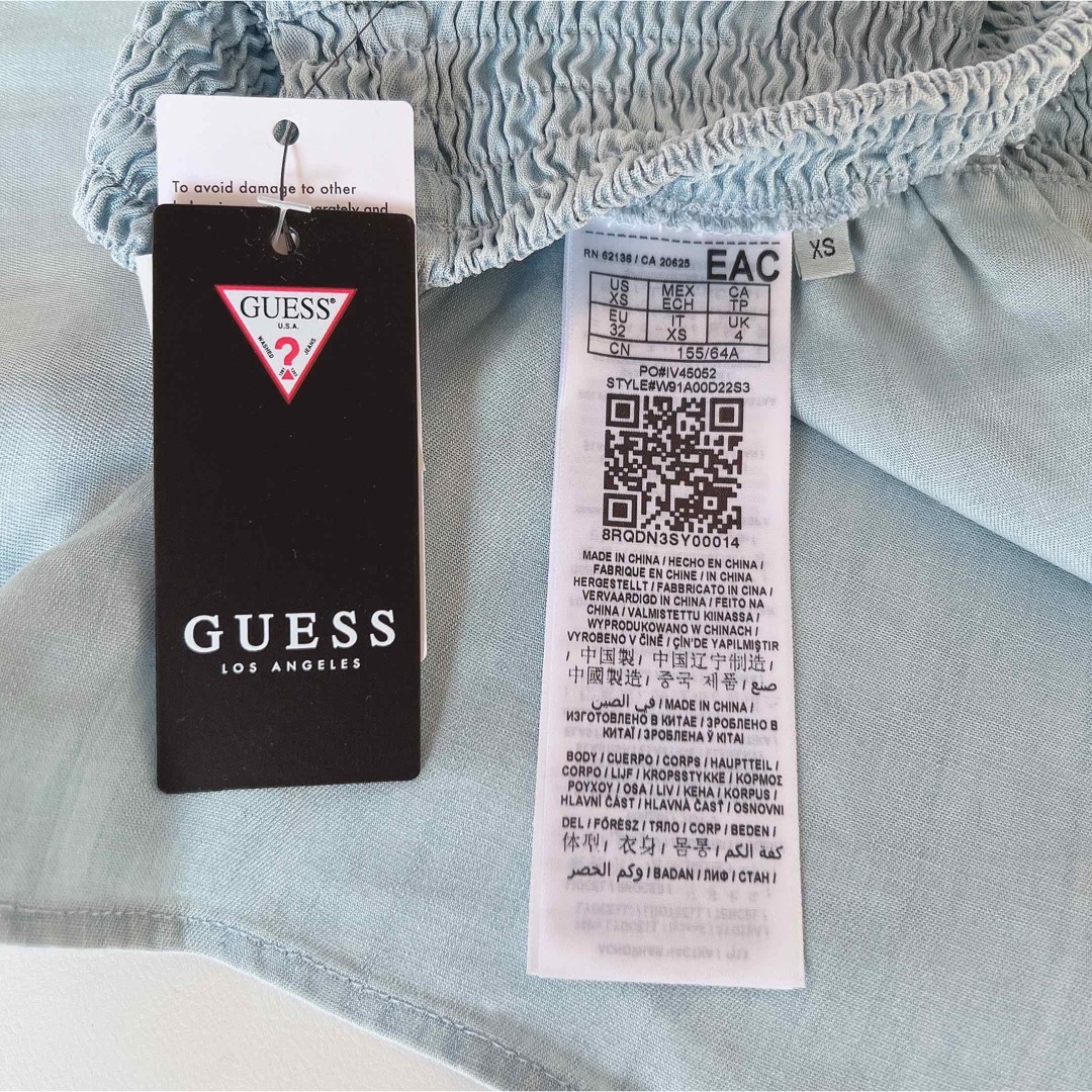 GUESS(ゲス)の新品未使用タグ付きGUESS(ゲス)チューリップショートパンツ レディースのパンツ(ショートパンツ)の商品写真