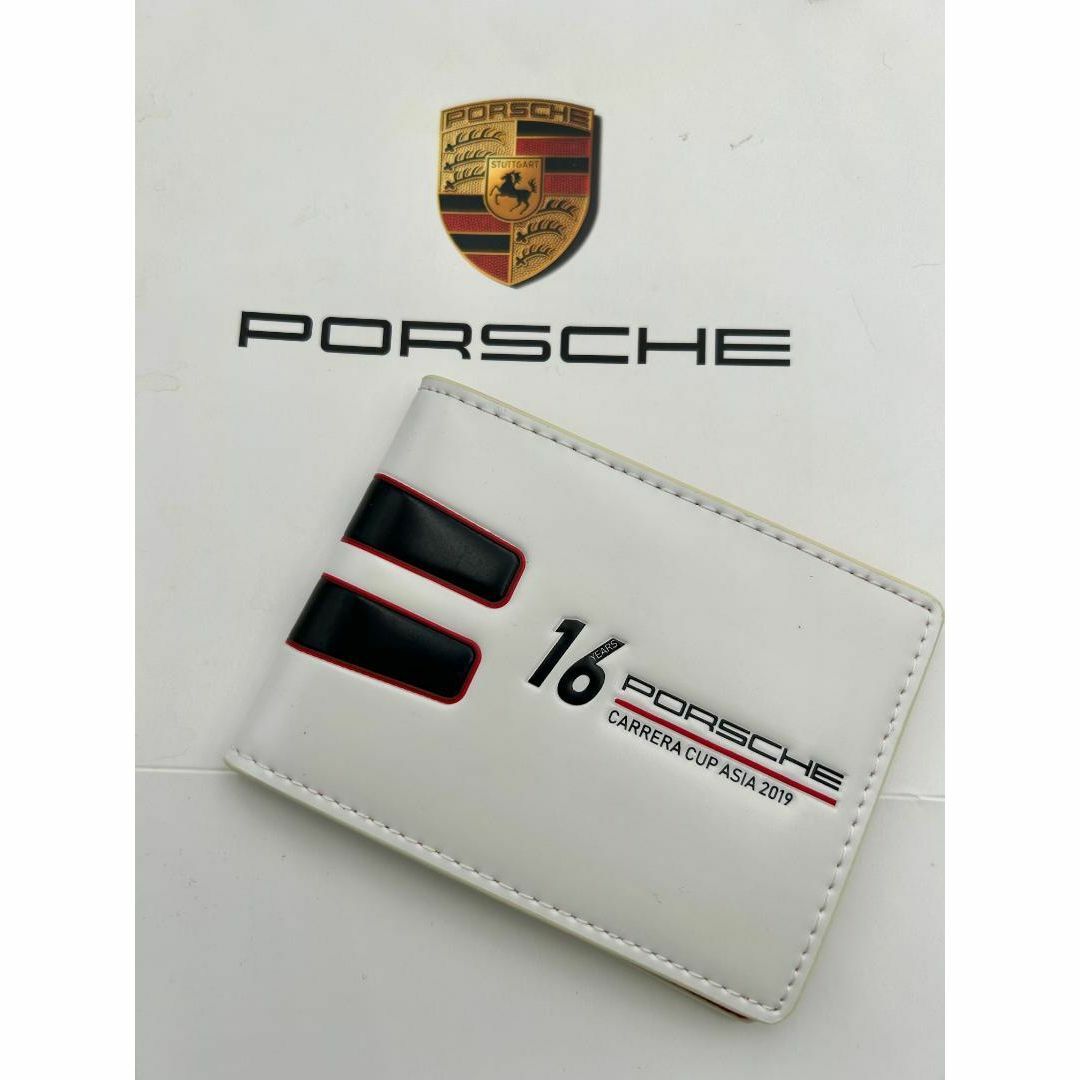 Porsche(ポルシェ)のPORSCHE cayenne  ポルシェ  カイエン カードケース 白 自動車/バイクの自動車(車外アクセサリ)の商品写真
