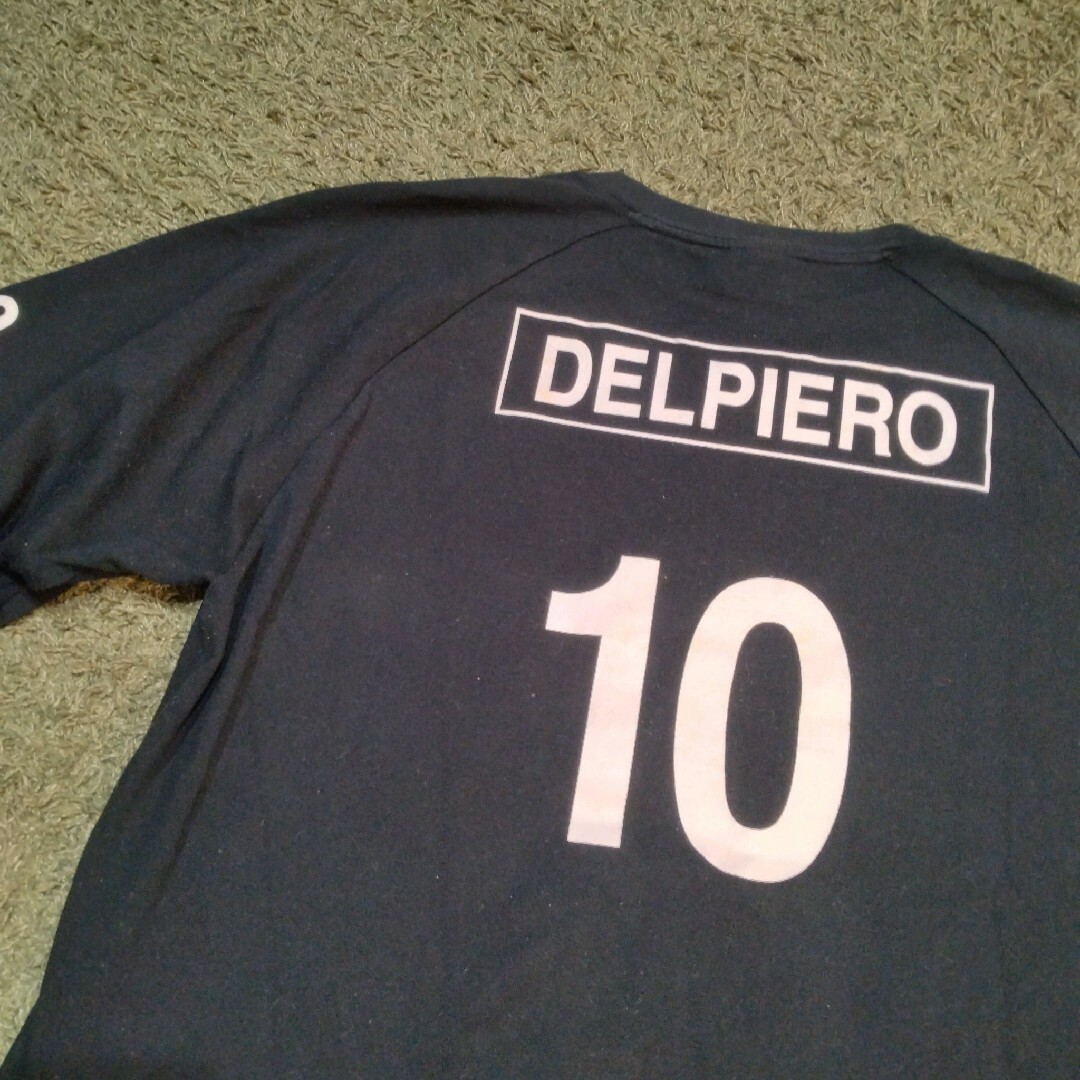 adidas(アディダス)のadidas　アレッサンドロ　デルピエ　DELPIERO　10番　Tシャツ メンズのトップス(Tシャツ/カットソー(半袖/袖なし))の商品写真