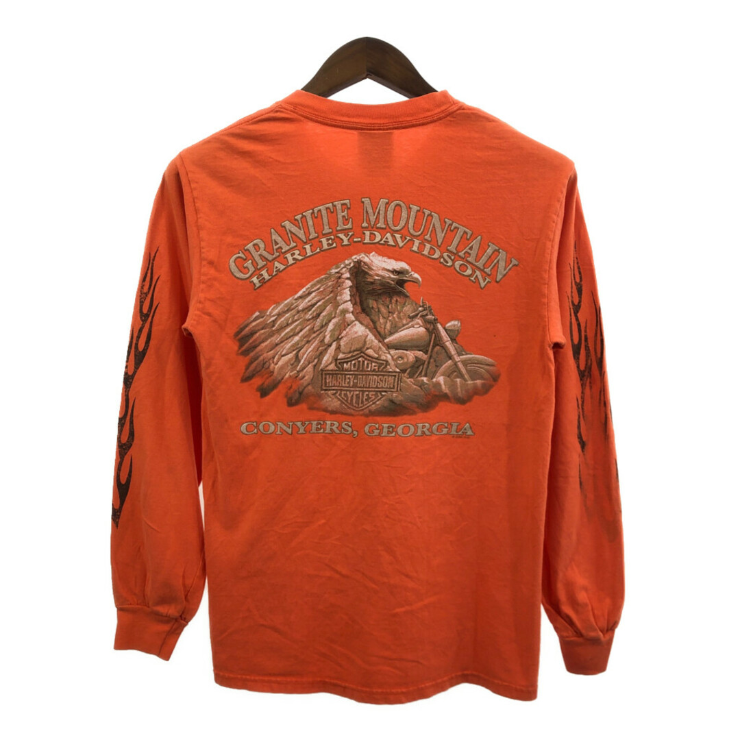 Harley Davidson(ハーレーダビッドソン)のHARLEY DAVIDSON ハーレーダビッドソン 長袖Ｔシャツ バイク 袖プリント ロゴ オレンジ (メンズ S) 中古 古着 Q7081 メンズのトップス(Tシャツ/カットソー(七分/長袖))の商品写真