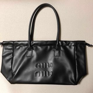 新品未使用　MIUMIUトートバッグ