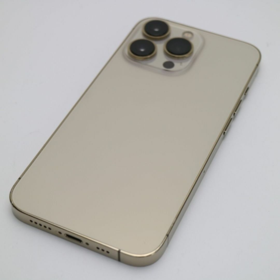iPhone(アイフォーン)の超美品 SIMフリー iPhone13 Pro 256GB ゴールド M111 スマホ/家電/カメラのスマートフォン/携帯電話(スマートフォン本体)の商品写真