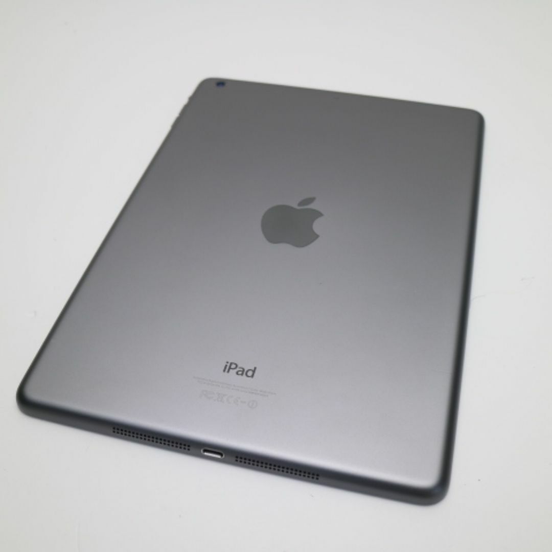 Apple(アップル)のiPad Air Wi-Fi 32GB グレイ  M111 スマホ/家電/カメラのPC/タブレット(タブレット)の商品写真