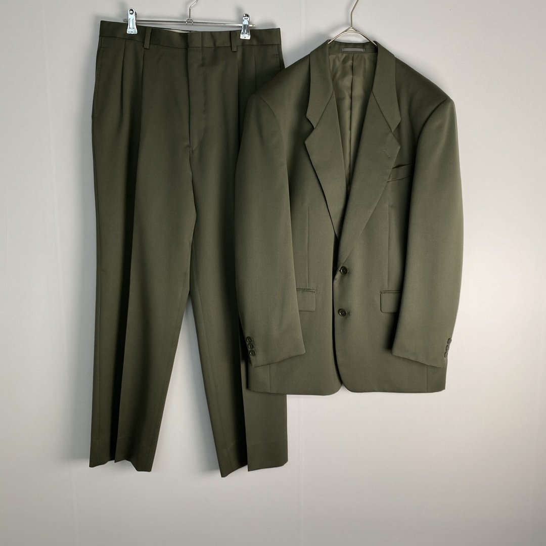 スーツセットアップ　緑　グリーン　セレモニー　古着お洒落　c-boy style メンズのスーツ(セットアップ)の商品写真