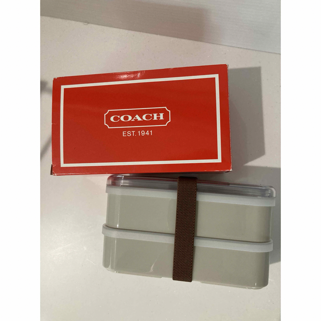 COACH(コーチ)のcoach ランチボックス インテリア/住まい/日用品のキッチン/食器(弁当用品)の商品写真