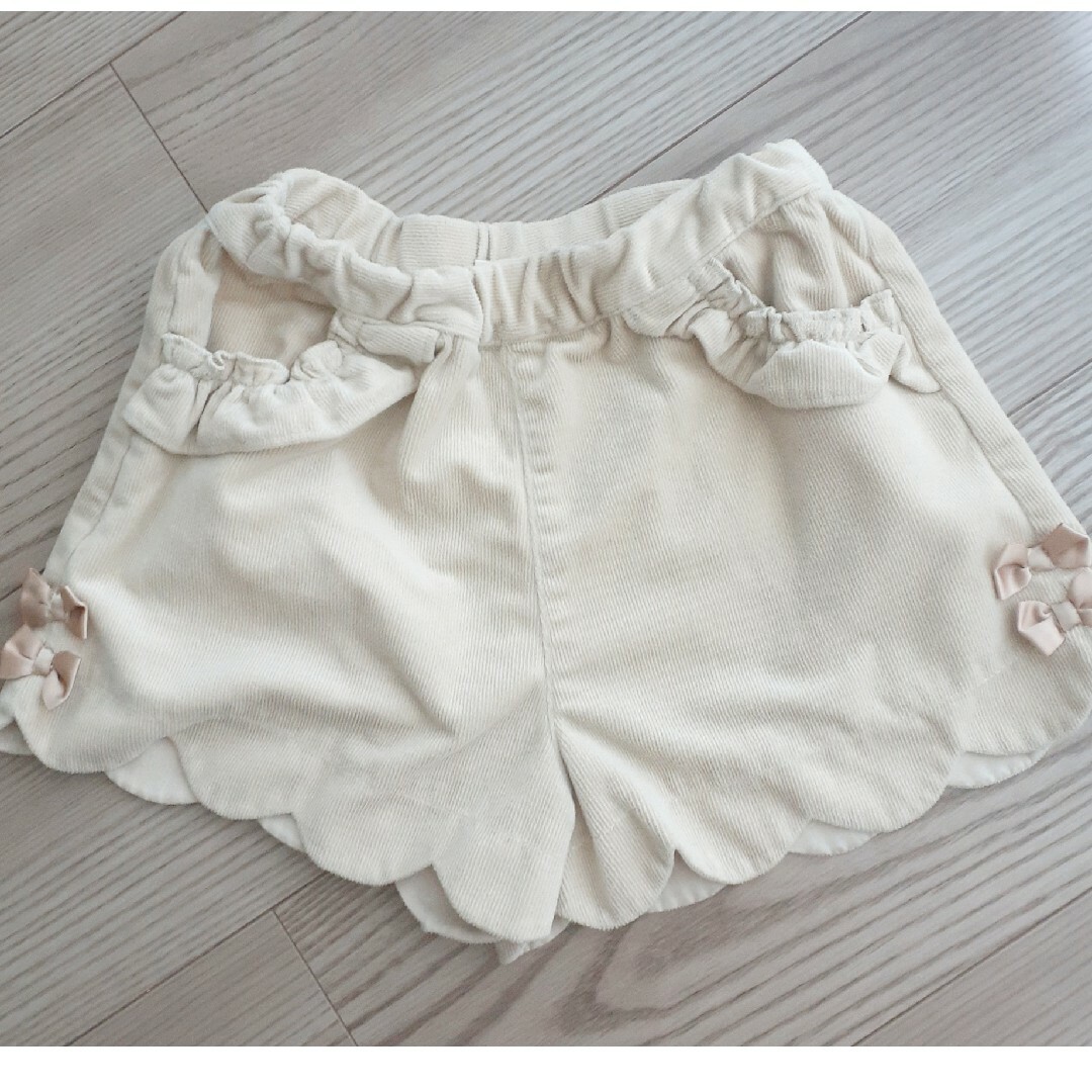 女の子　キッズ　ショートパンツ　90センチ キッズ/ベビー/マタニティのキッズ服女の子用(90cm~)(パンツ/スパッツ)の商品写真