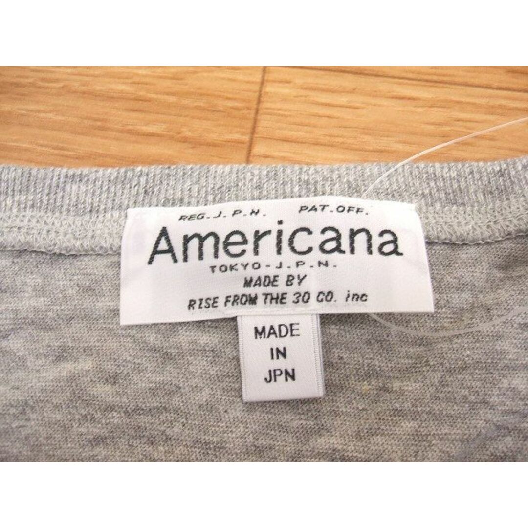 AMERICANA(アメリカーナ)のAMERICANA 半袖カットソー 半袖Ｔシャツ グレー レディース アメリカーナ【中古】0-0421S▲ レディースのトップス(Tシャツ(半袖/袖なし))の商品写真