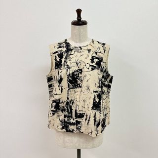 マルニ(Marni)のMARNI デザイン タック 総柄 ノースリーブ ブラウス イタリア製 46(シャツ/ブラウス(半袖/袖なし))