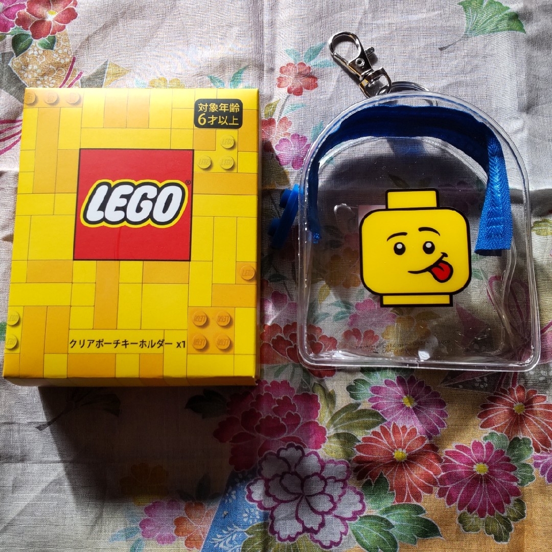 Lego(レゴ)のレゴ  クリアポーチキーホルダー  非売品 エンタメ/ホビーのおもちゃ/ぬいぐるみ(キャラクターグッズ)の商品写真