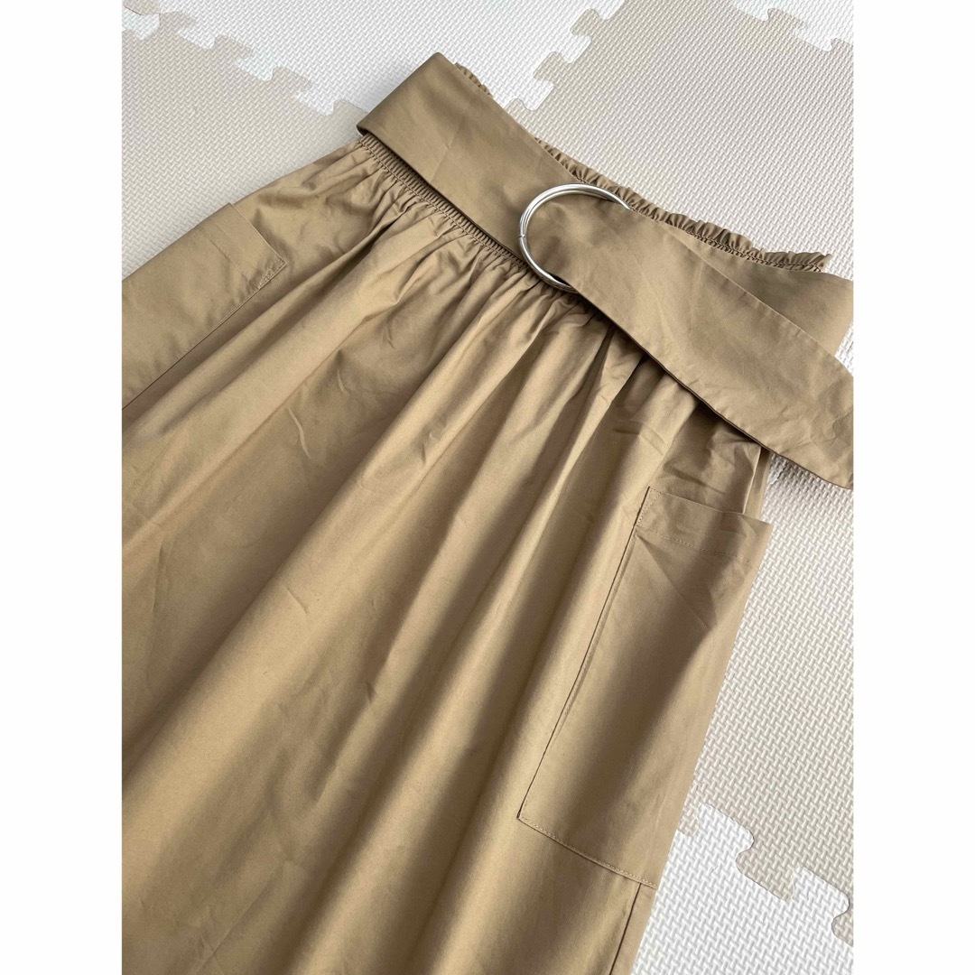 GU(ジーユー)のGU ウエストベルトミディスカート レディースのスカート(ひざ丈スカート)の商品写真