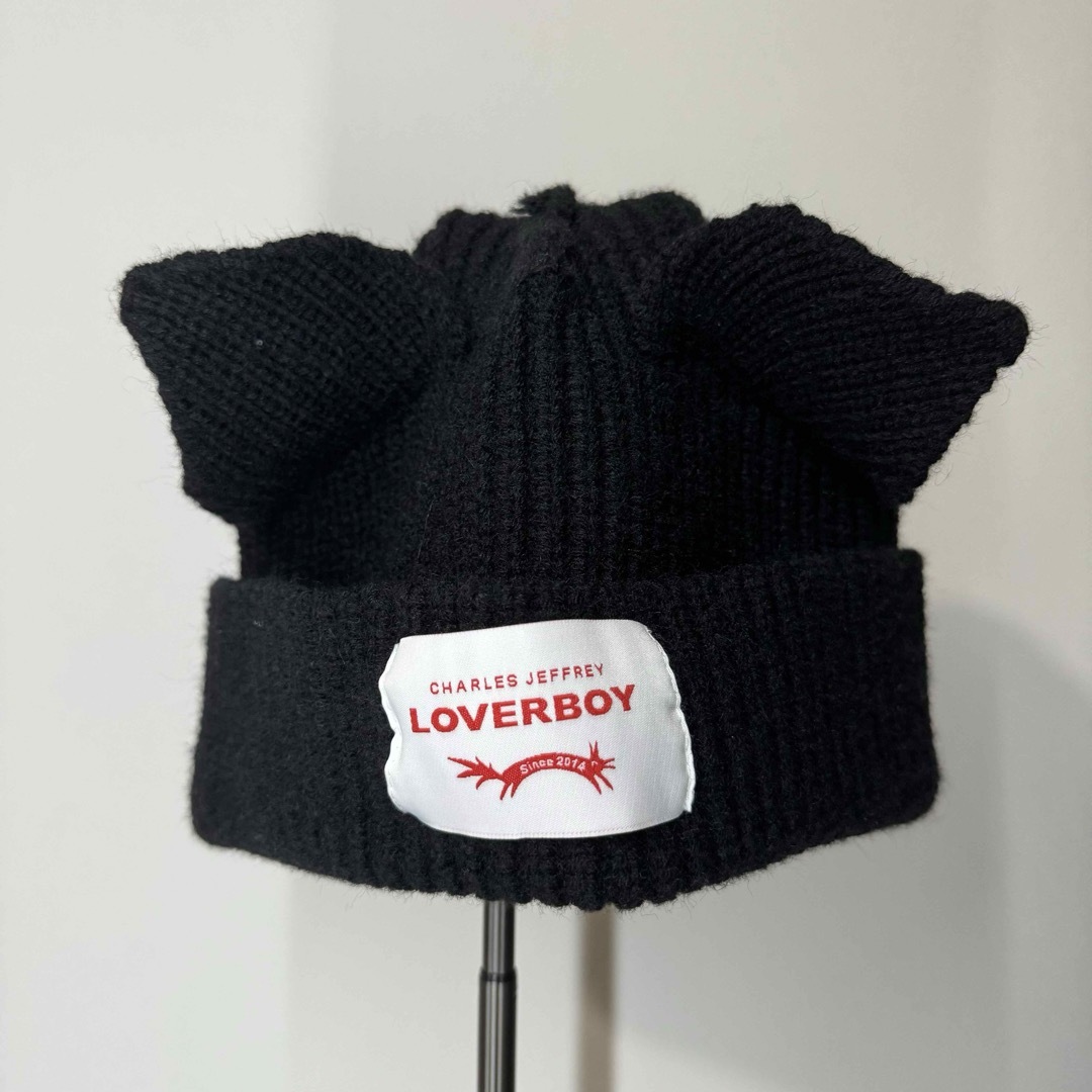 CHARLES JEFFREY LOVERBOY ネコ耳　ニット帽　ビーニー レディースの帽子(ニット帽/ビーニー)の商品写真