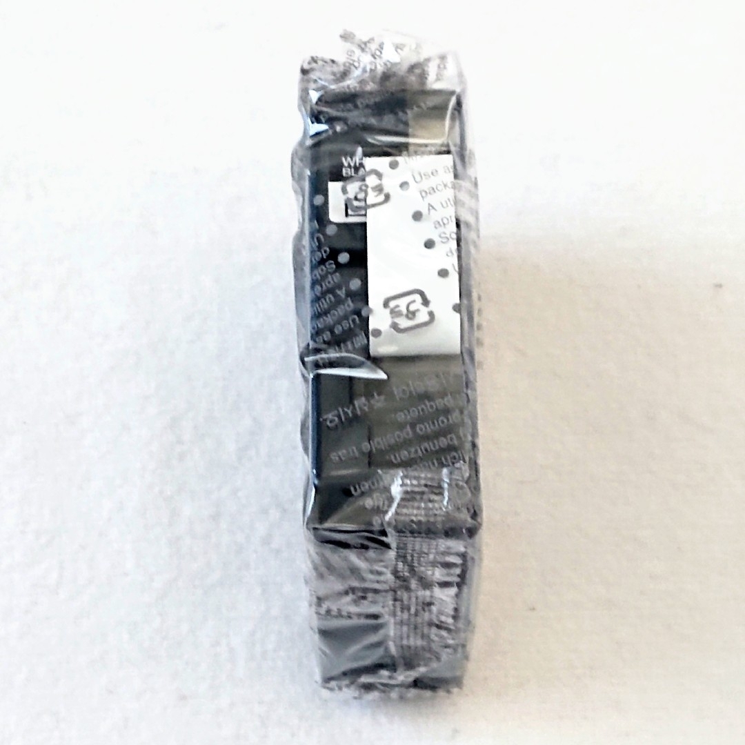 キングジム(キングジム)のテプラテープ キングジム テプラPRO 純正品 パステル白の12㎜のロングテープ インテリア/住まい/日用品の文房具(テープ/マスキングテープ)の商品写真