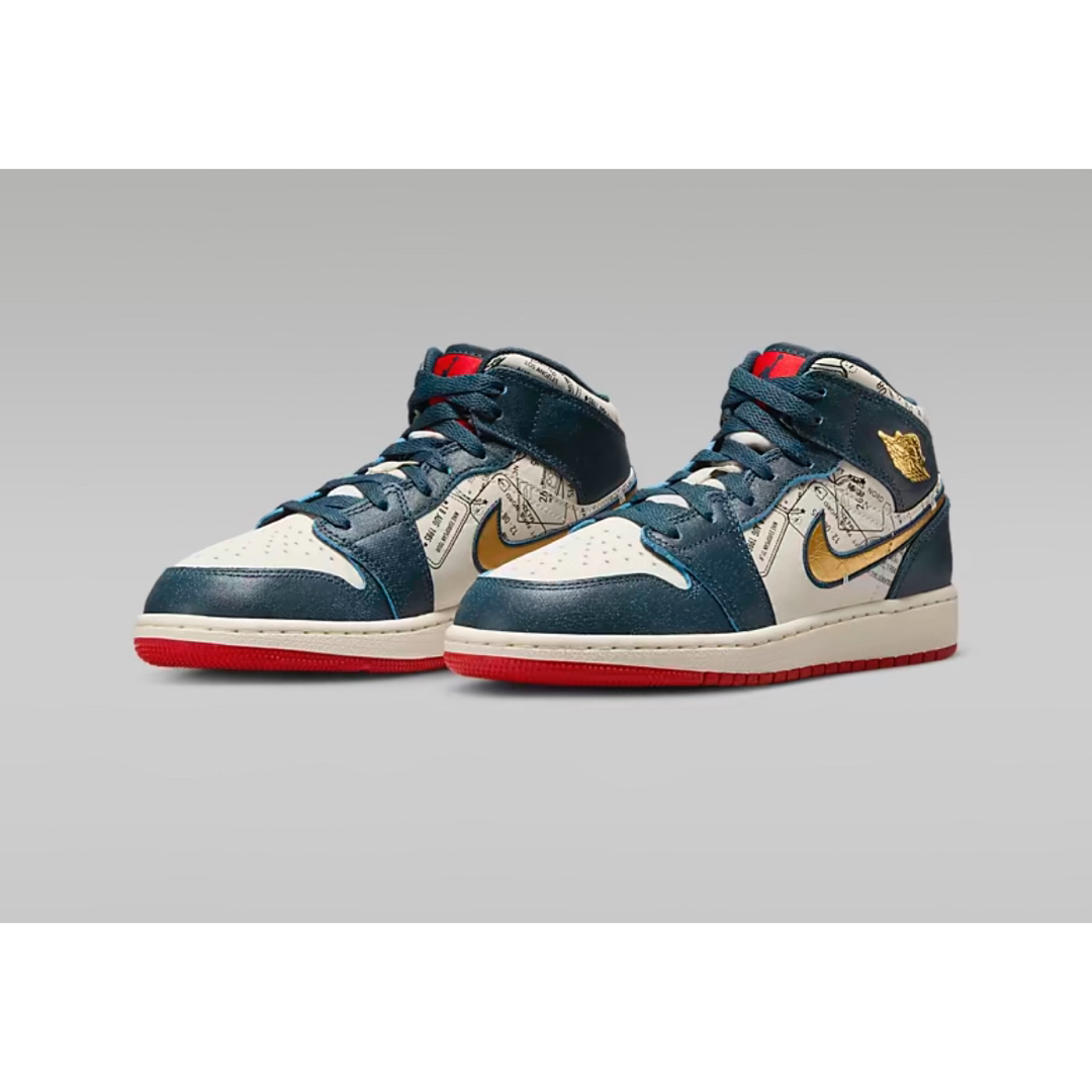 NIKE(ナイキ)の①点限定　希少レア【新品】NIKE GS AIR JORDAN 1 MID SE レディースの靴/シューズ(スニーカー)の商品写真