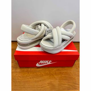 ナイキ(NIKE)の24cm 新品 送料無料 NIKE W AIR MAX ISLA SANDAL(サンダル)