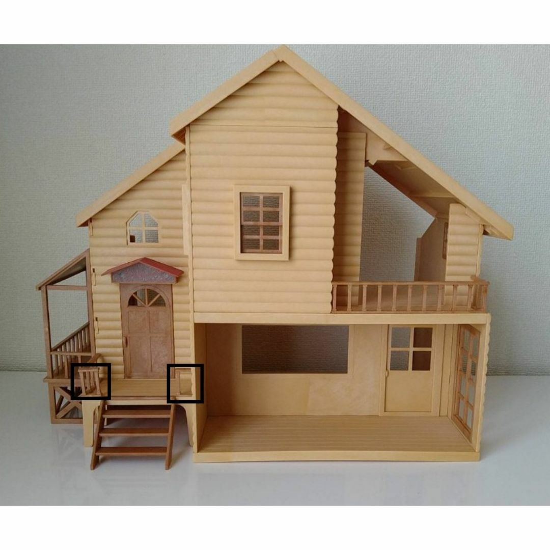 シルバニアファミリー(シルバニアファミリー)のシルバニアファミリー　赤い屋根の大きなお家　玄関のてすり（小） エンタメ/ホビーのおもちゃ/ぬいぐるみ(キャラクターグッズ)の商品写真