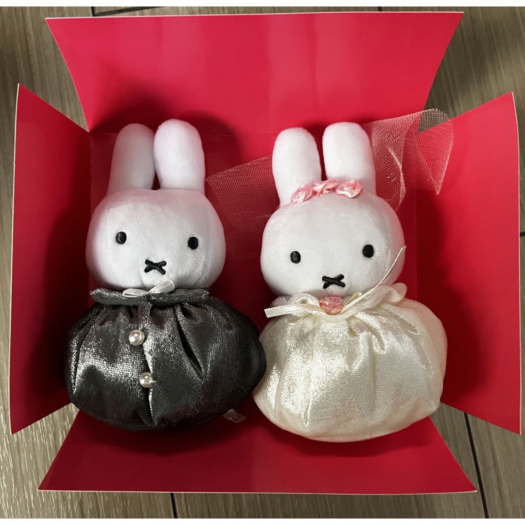 miffy(ミッフィー)のミッフィー　ブルーナウエディングマスコットセット 洋装 エンタメ/ホビーのおもちゃ/ぬいぐるみ(キャラクターグッズ)の商品写真