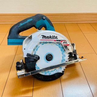 マキタ(Makita)の⚫️MAKITA マキタ 165mm 18V 充電式丸ノコ HS631D(工具)