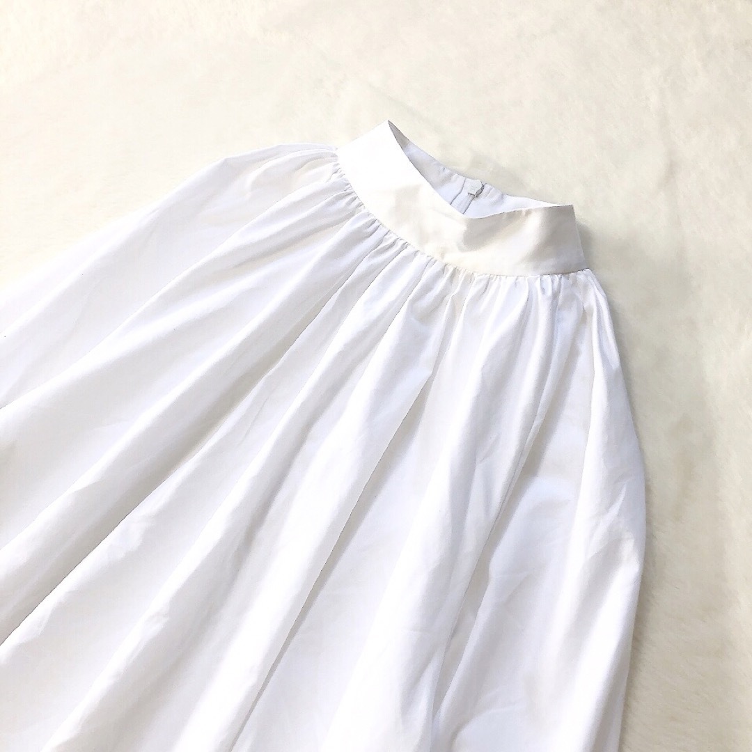 Demi-Luxe BEAMS(デミルクスビームス)のDemi-Luxe BEAMS　コットン　ギャザープルオーバー　日本製　白　36 レディースのトップス(シャツ/ブラウス(長袖/七分))の商品写真