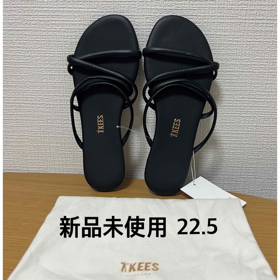 TKEES(ティキーズ)のTKEES フラットサンダル sloan レディースの靴/シューズ(サンダル)の商品写真