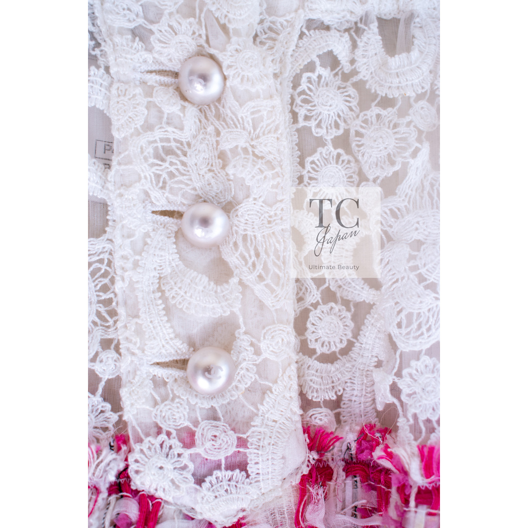 CHANEL(シャネル)のシャネル スカート CHANEL ピンク アイボリー パールボタン ツイード パール ココボタン 超美品 36 レディースのスカート(ひざ丈スカート)の商品写真
