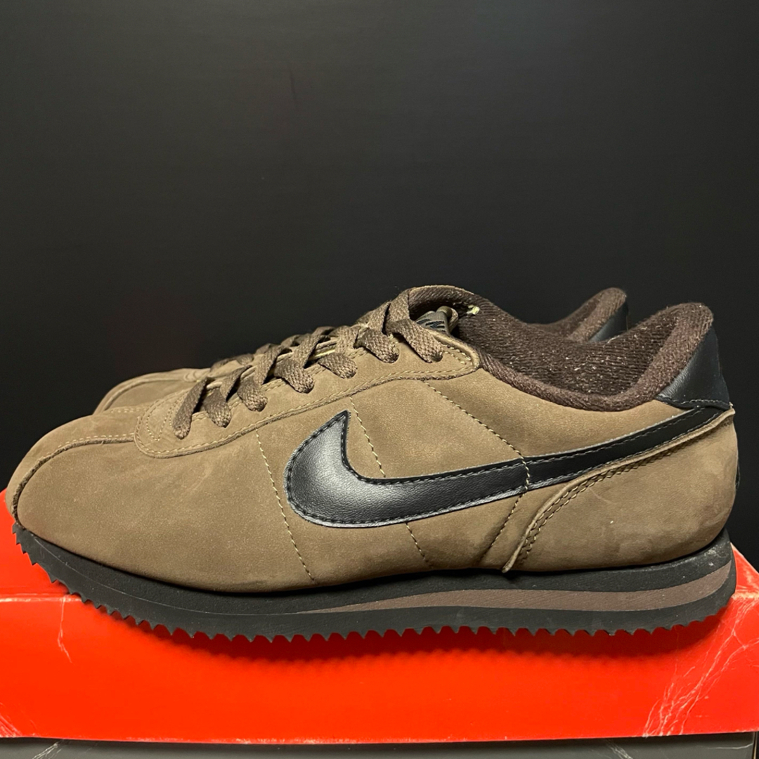 NIKE - 95年製 NIKE LEATHER CORTEZ Foot Locker 別注の通販 by NIKE - 95年製 NIKE LEATHER CORTEZ Foot Locker 別注の通販 by