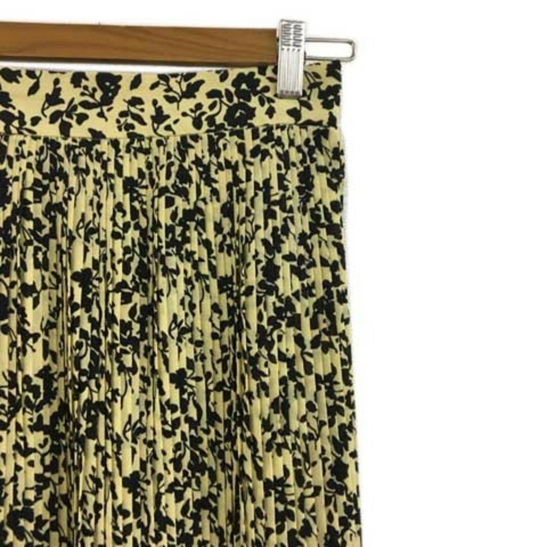 AZUL by moussy(アズールバイマウジー)のアズールバイマウジー スカート プリーツ ロング 総柄 ウエストゴム S 黄 レディースのスカート(ロングスカート)の商品写真