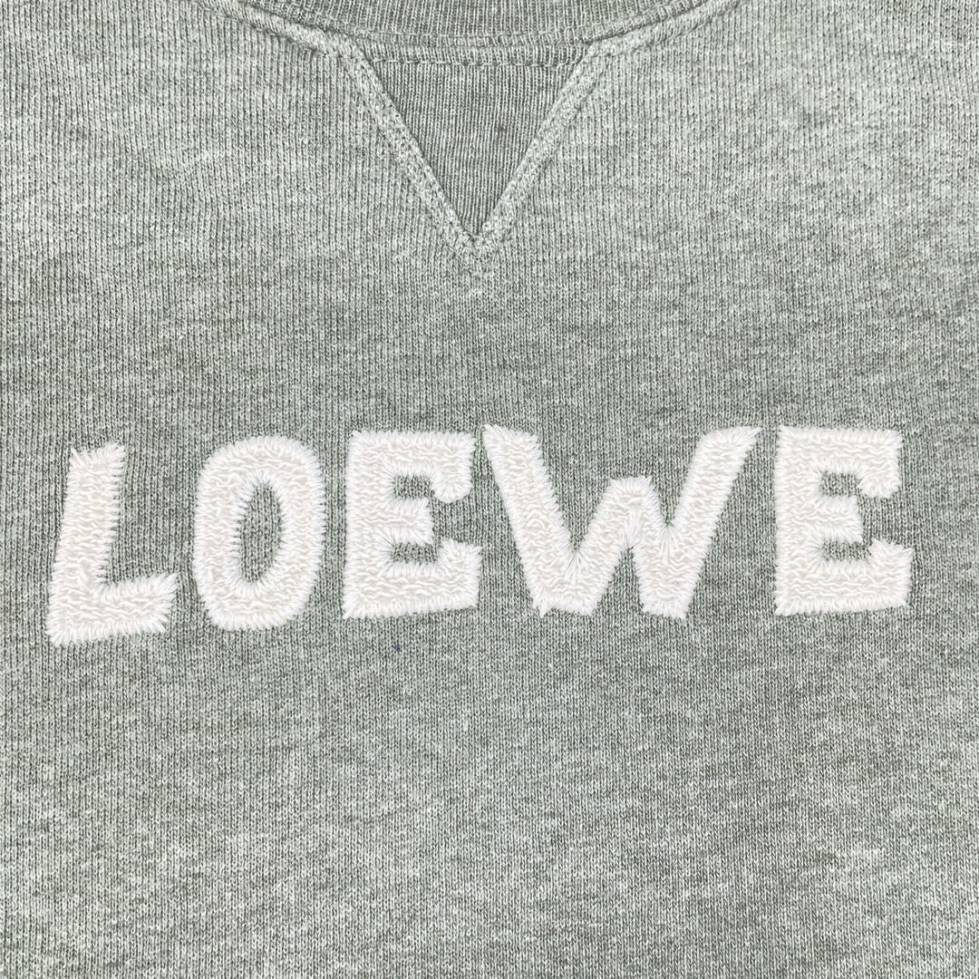 LOEWE(ロエベ)のロエベ ｸﾞﾘｰﾝ H526Y24X04 ﾛｺﾞ刺繍 ｽｳｪｯﾄ M メンズのトップス(その他)の商品写真