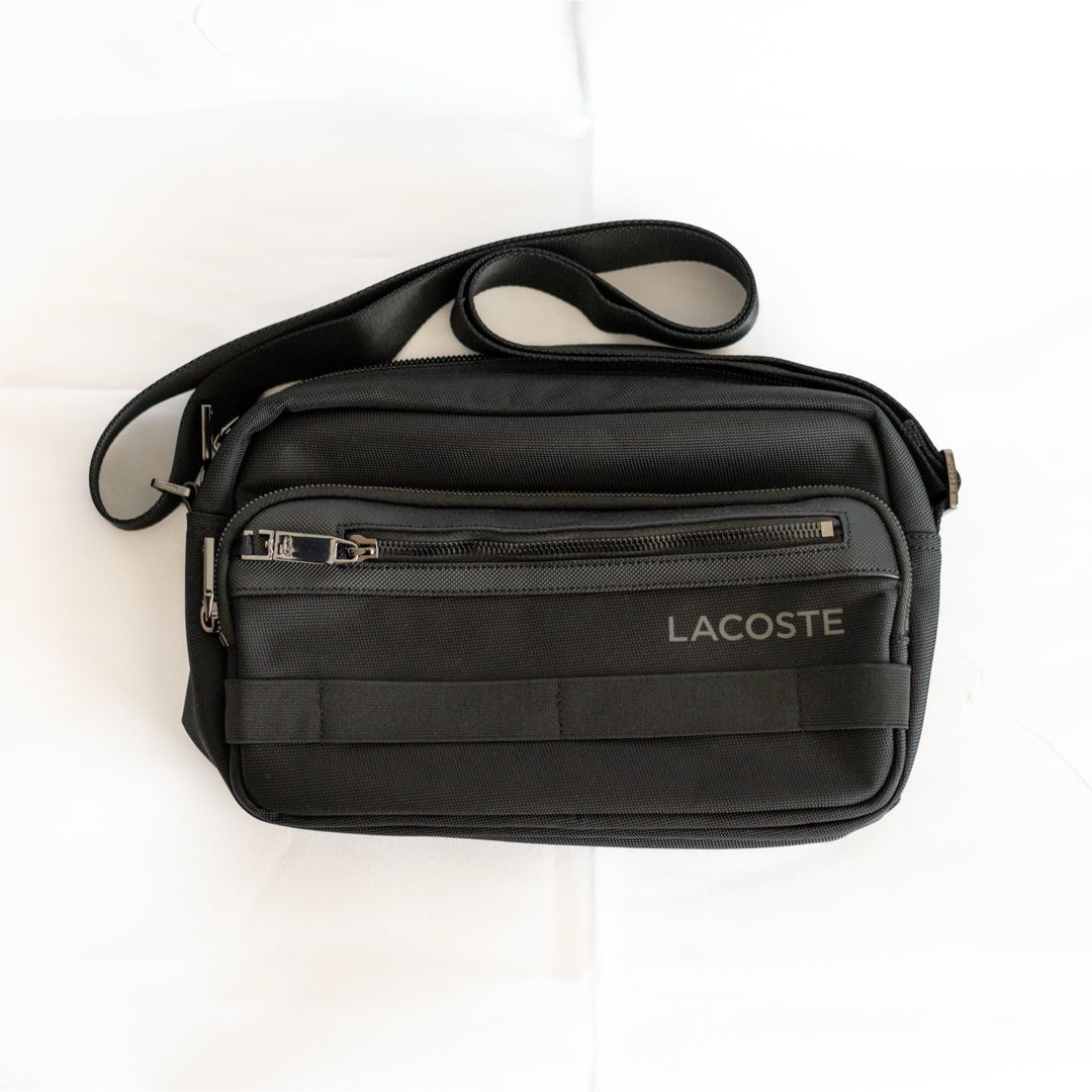 LACOSTE ショルダーバッグ メンズのバッグ(ショルダーバッグ)の商品写真