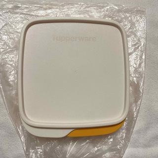 TupperwareBrands - 新品未使用　タッパーウェア  ランチボックス　お弁当箱　保存容器