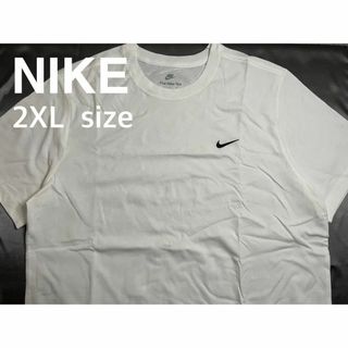 ナイキ(NIKE)の新品 2XL NIKE ナイキ 刺繍ロゴ Tシャツ 白黒 シンプルT(Tシャツ/カットソー(半袖/袖なし))