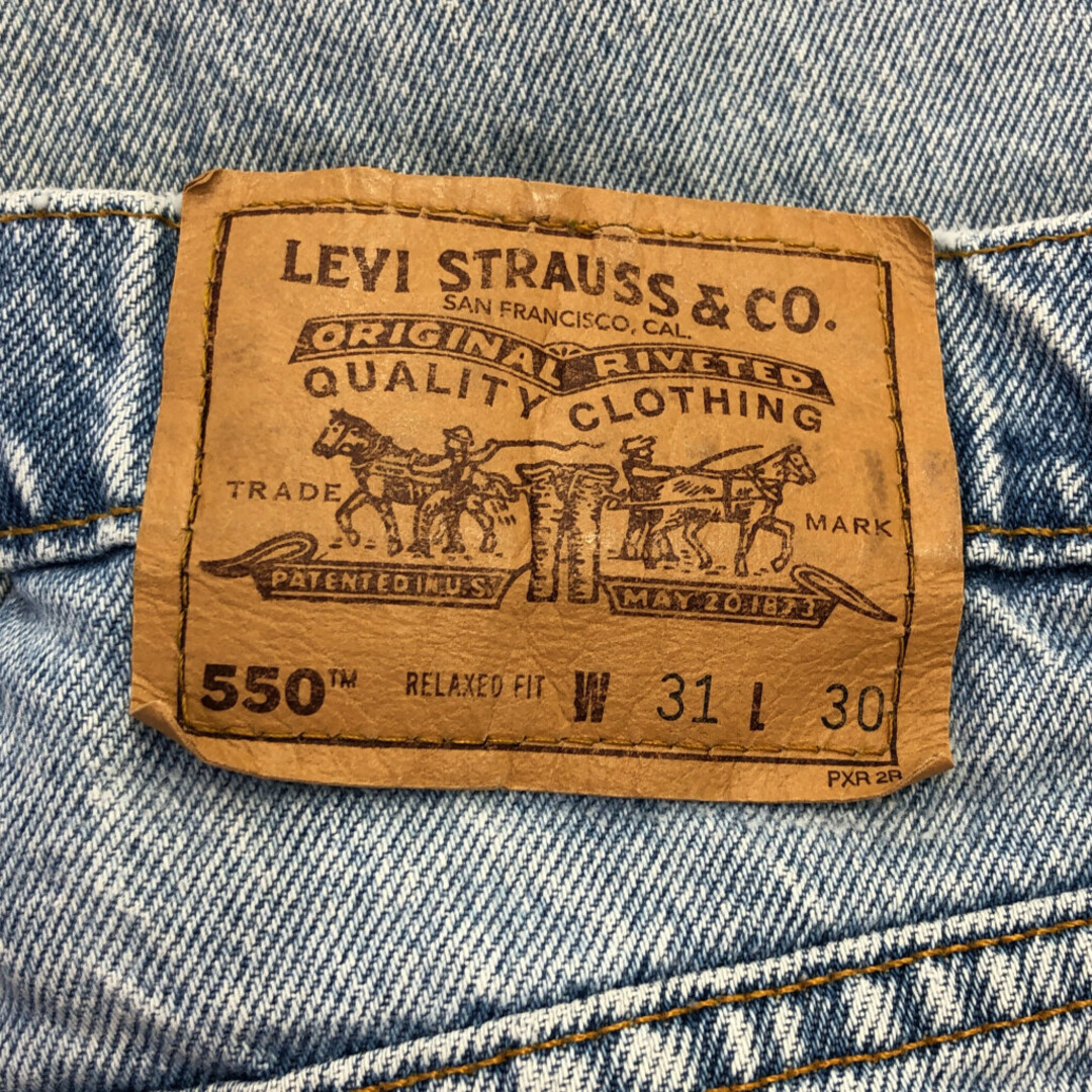 Levi's(リーバイス)の90年代 USA製 Levi's リーバイス 550 デニムパンツ オレンジタブ ライトブルー (メンズ W31 L30) 中古 古着 Q7169 メンズのパンツ(デニム/ジーンズ)の商品写真