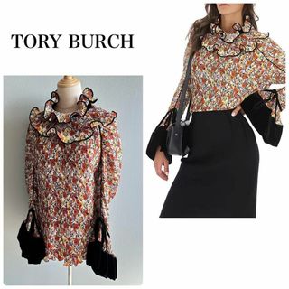 トリーバーチ(Tory Burch)のTory Burch フラワープリント　プリーツラッフルブラウス(シャツ/ブラウス(長袖/七分))