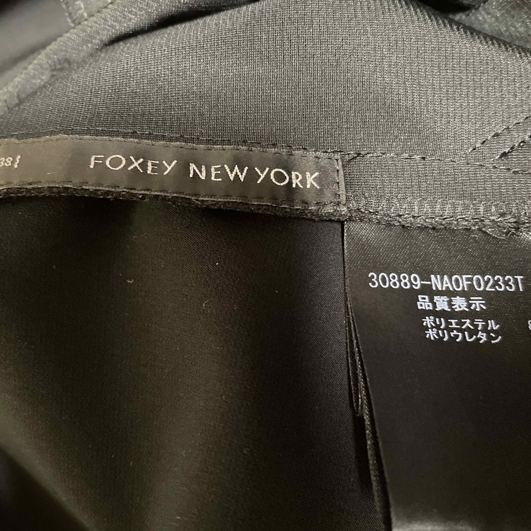 FOXEY NEW YORK(フォクシーニューヨーク)のフォクシーニューヨーク　ブラックワンピース レディースのワンピース(ひざ丈ワンピース)の商品写真